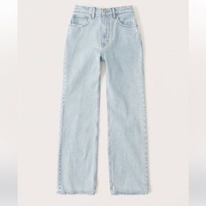 NWOT The 90s relaxed Jean, high rise curve love Abercrombie